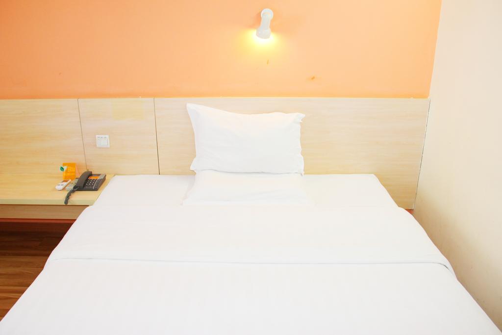 7Days Inn Guangzhou Longkou East Habitación foto