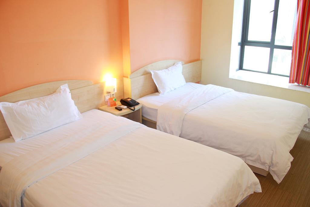 7Days Inn Guangzhou Longkou East Habitación foto