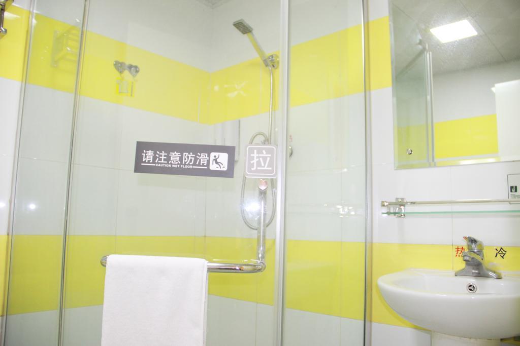 7Days Inn Guangzhou Longkou East Habitación foto